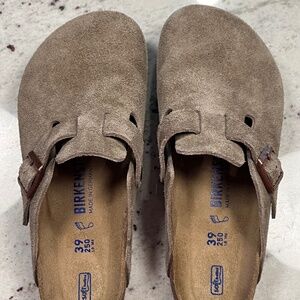 Birkenstock Women’s Soft Footbed Boston Clogs